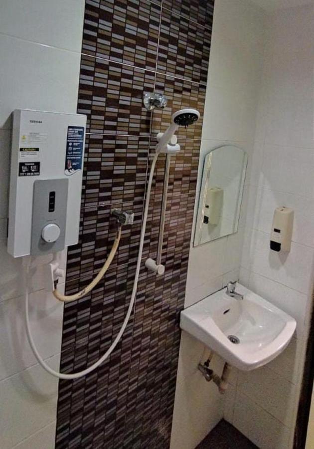 Dream House Hotel Skudai Extérieur photo